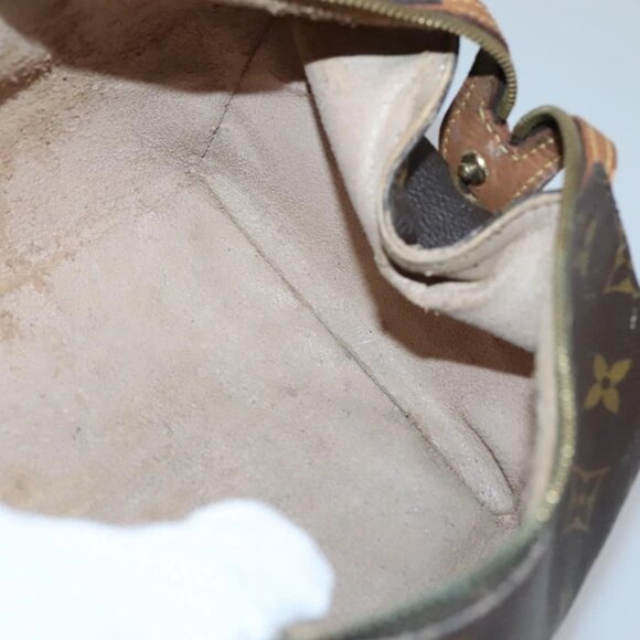 LOUIS VUITTON Monogram Trousse Patte Pression Cosmetic Pouch M47636 Auth 137557 - Picture 14 of 16